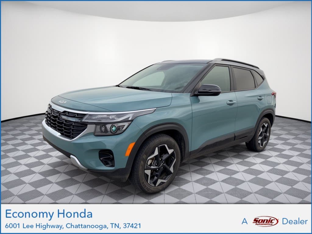 2025 Kia Seltos S — photo 1 of 10