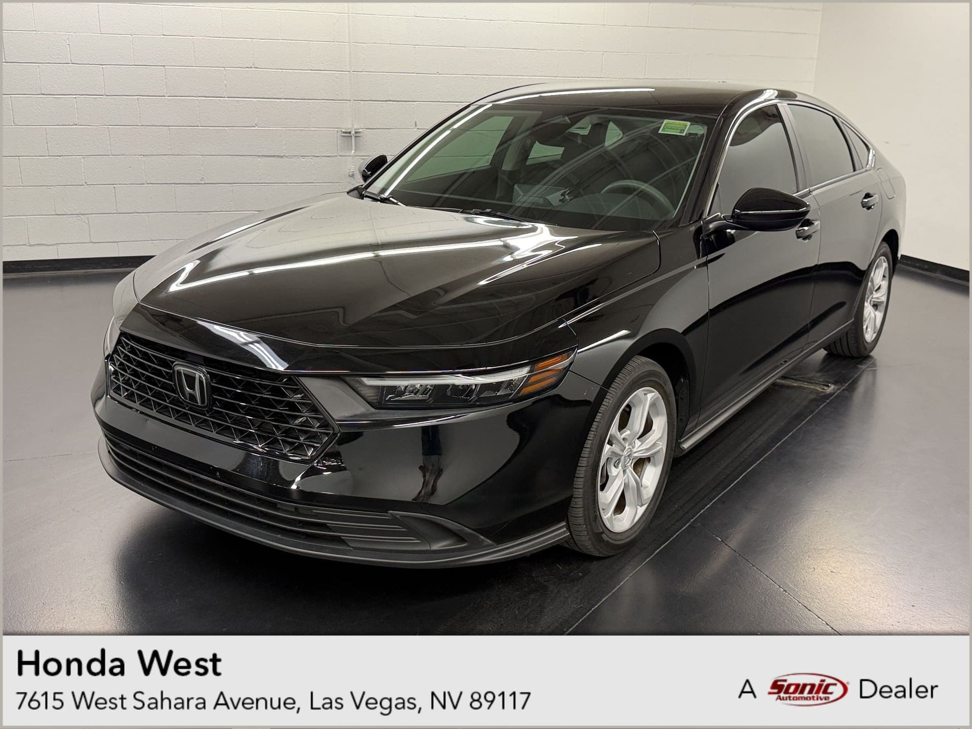 2024 Honda Accord Sedan LX — photo 1 of 29