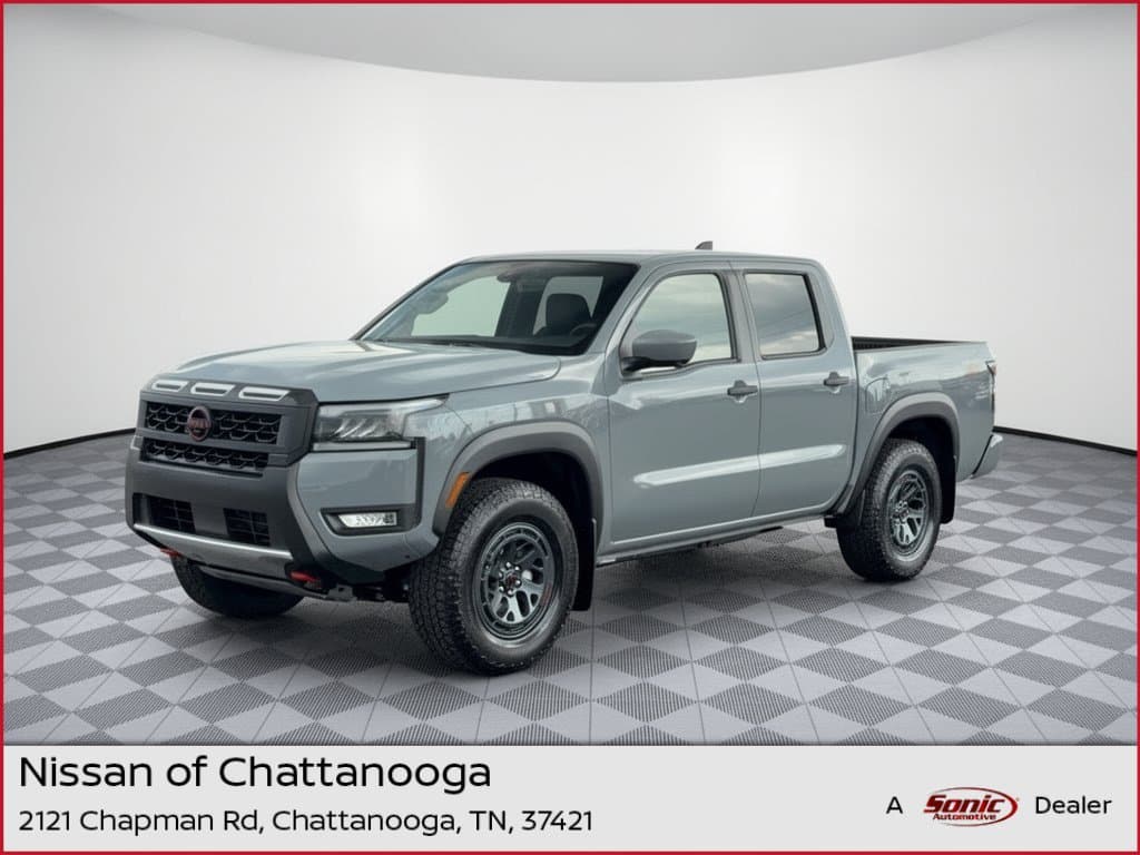 2027 Nissan Frontier PRO-4X — photo 1 of 35