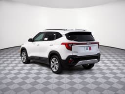 Extra Photo