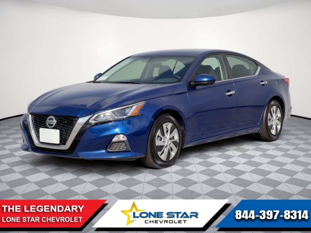 2019 Nissan Altima 2.5 S — photo 1 of 31