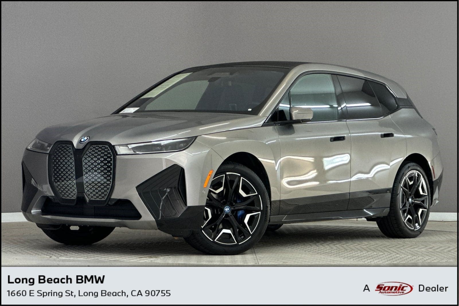 2024 BMW iX xDrive50 — photo 1 of 36
