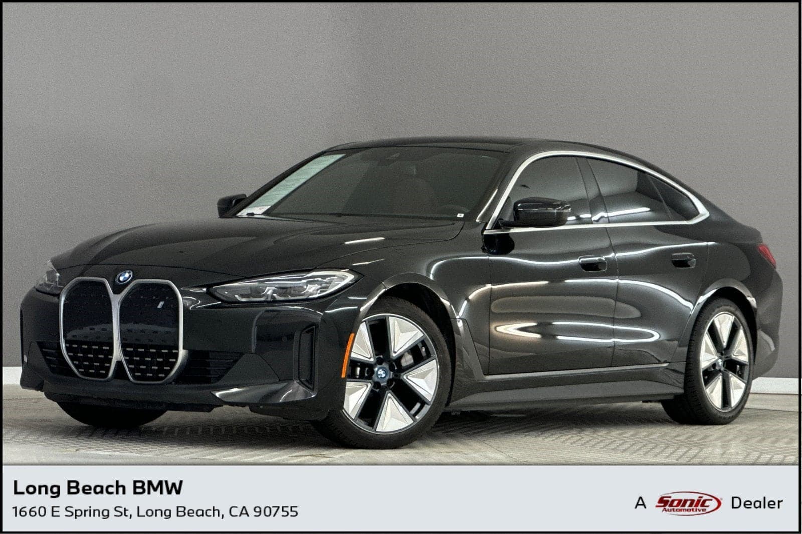 2023 BMW i4 eDrive35 — photo 1 of 36