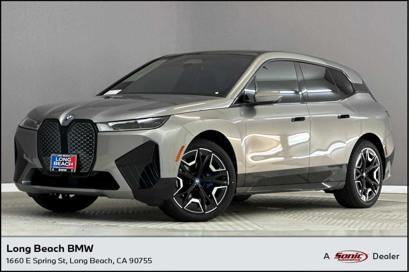 2024 BMW iX xDrive50 — photo 1 of 36