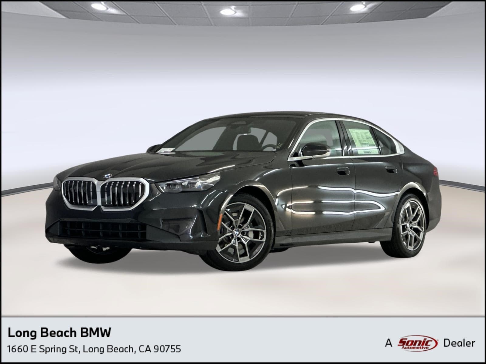 2027 BMW 5 Series 530i — photo 1 of 43