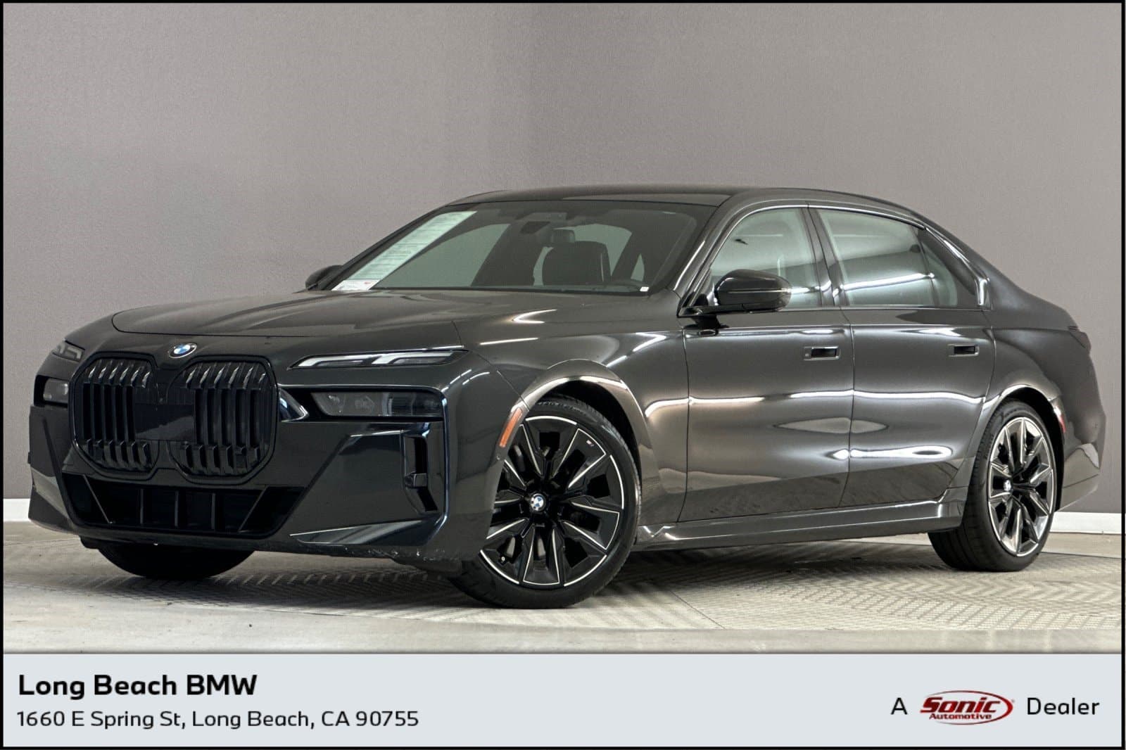 2023 BMW 7 Series 740i — photo 1 of 35