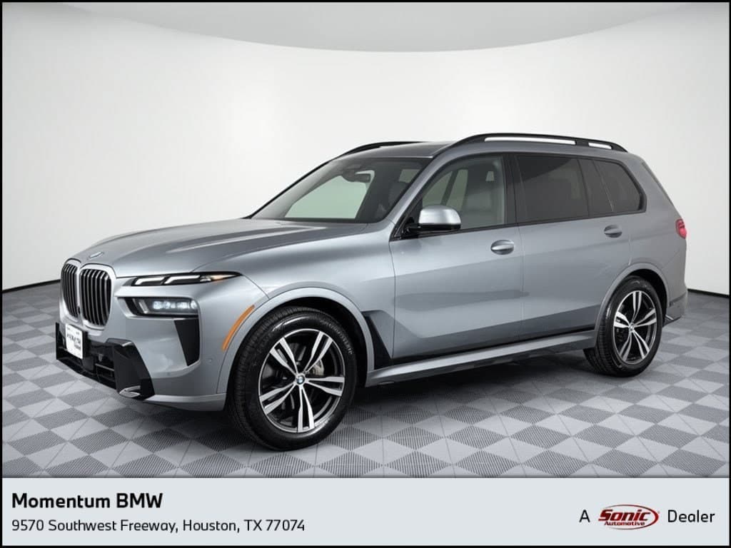 2023 BMW X7 xDrive40i — photo 1 of 32
