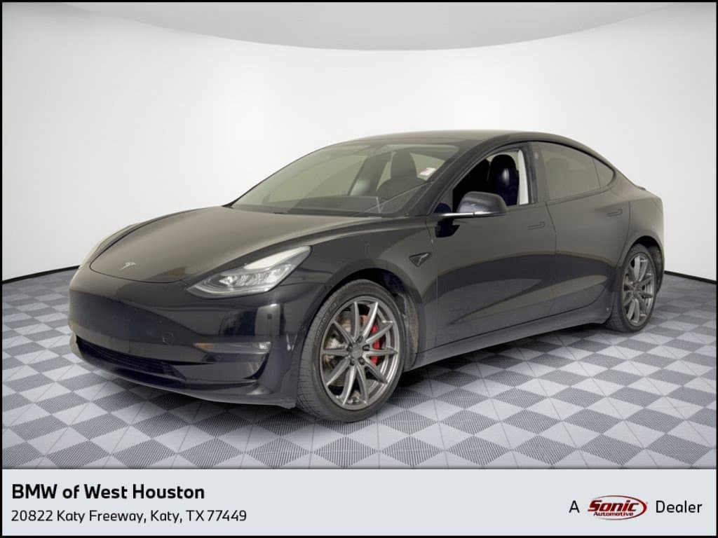 2021 Tesla Model 3 Performance — photo 1 of 30