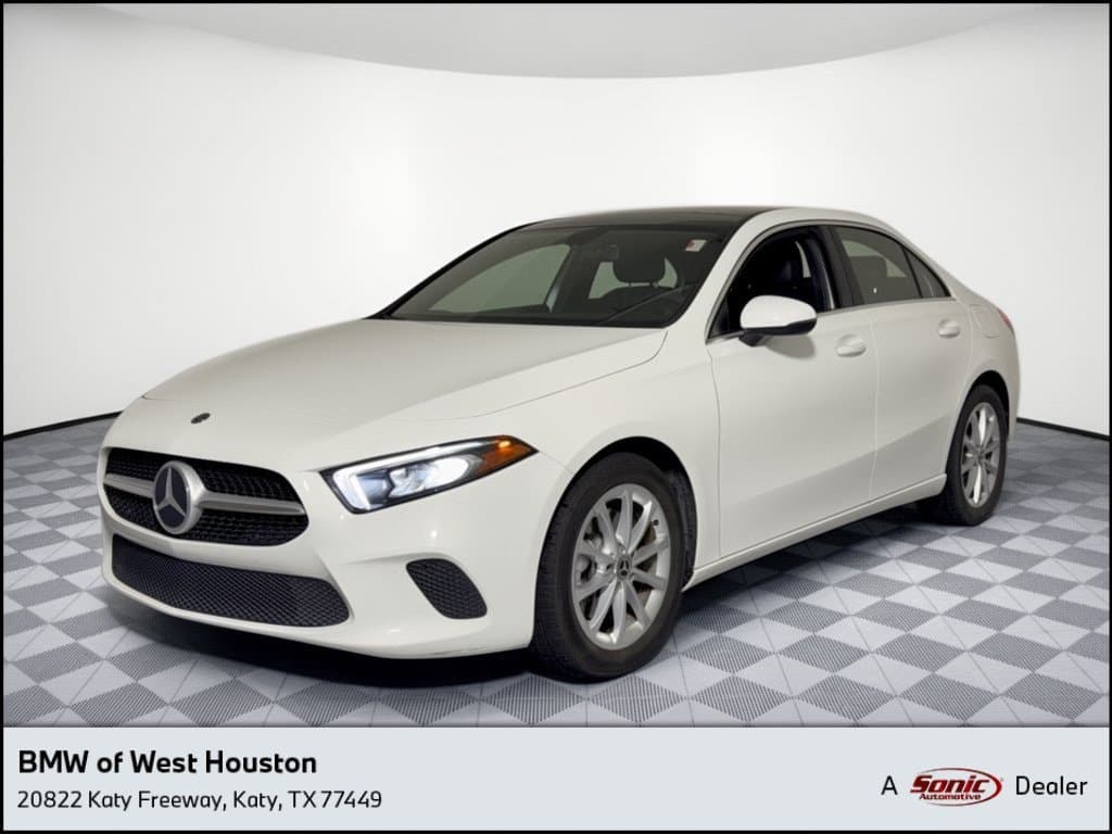 2019 Mercedes-Benz A-Class A 220 — photo 1 of 30