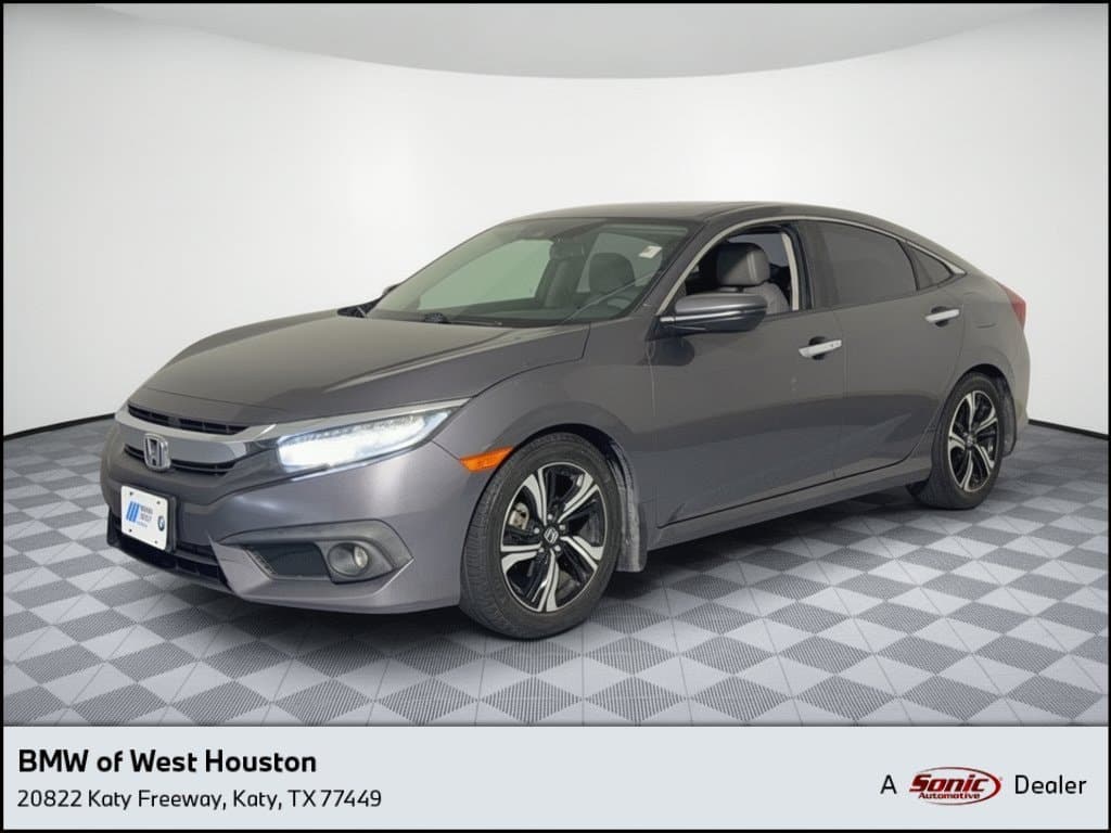 2016 Honda Civic Sedan Touring — photo 1 of 30