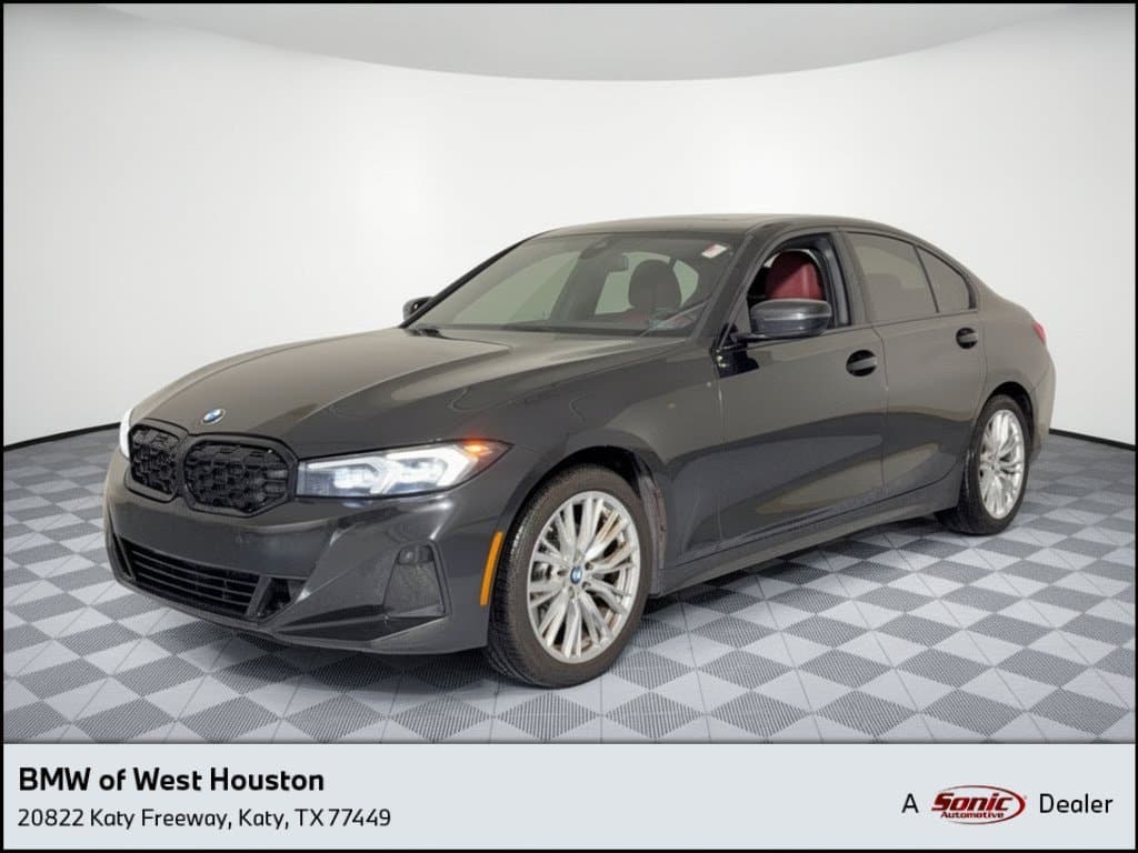 2023 BMW 3 Series 330i — photo 1 of 30