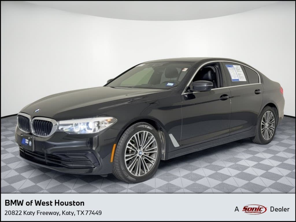 2019 BMW 5 Series 530i — photo 1 of 30