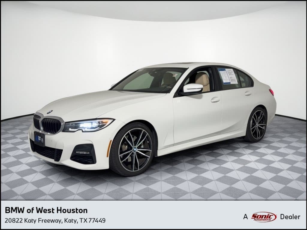 2021 BMW 3 Series 330i — photo 1 of 30