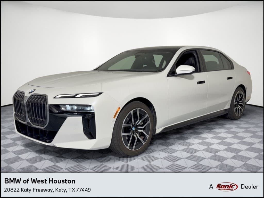 2023 BMW 7 Series 760i xDrive — photo 1 of 30