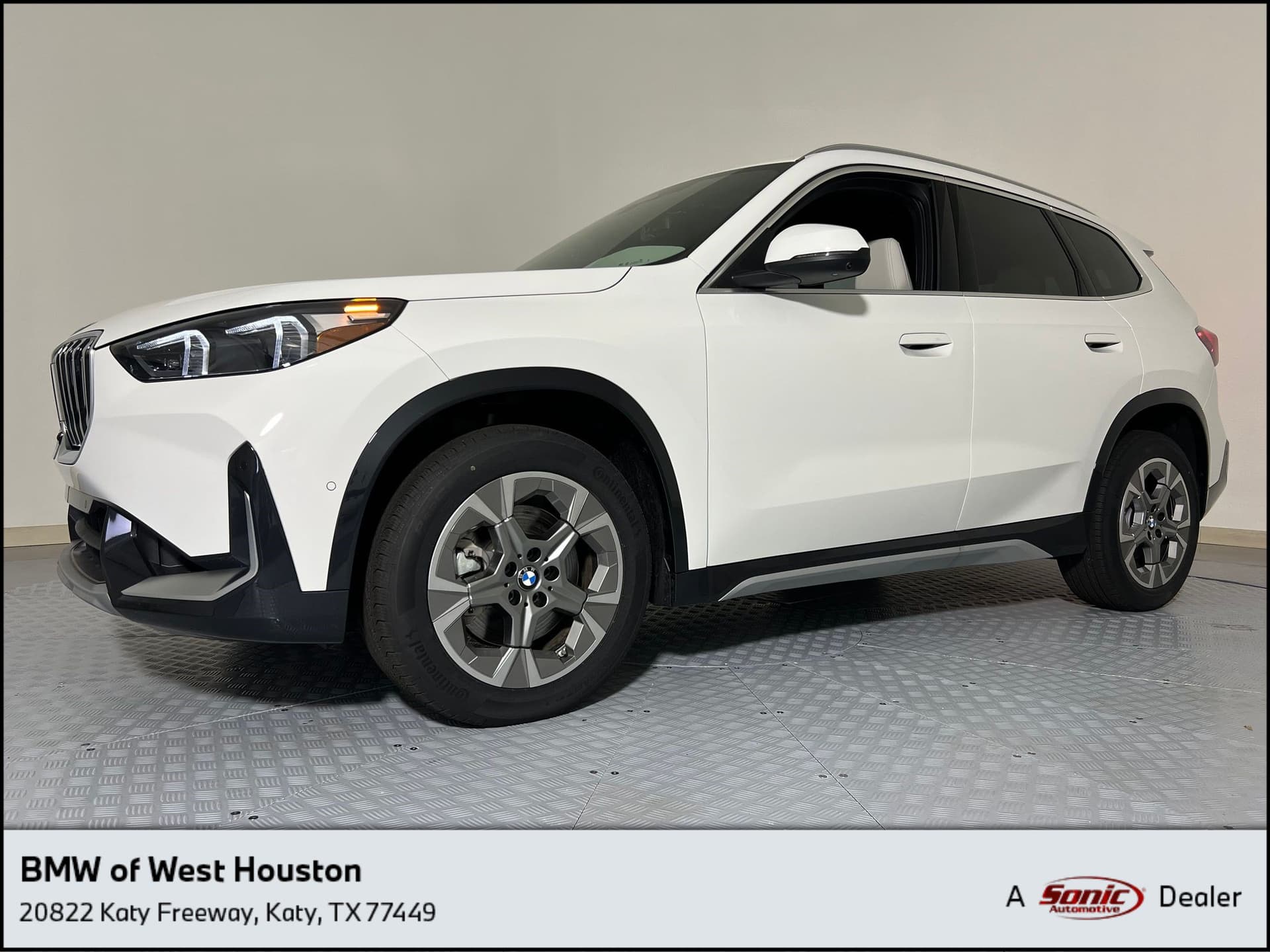 2026 BMW X1 xDrive28i — photo 1 of 47