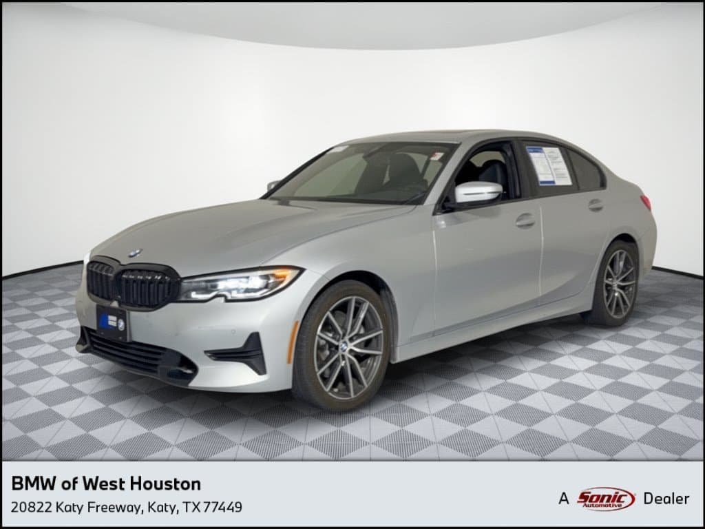 2019 BMW 3 Series 330i — photo 1 of 30