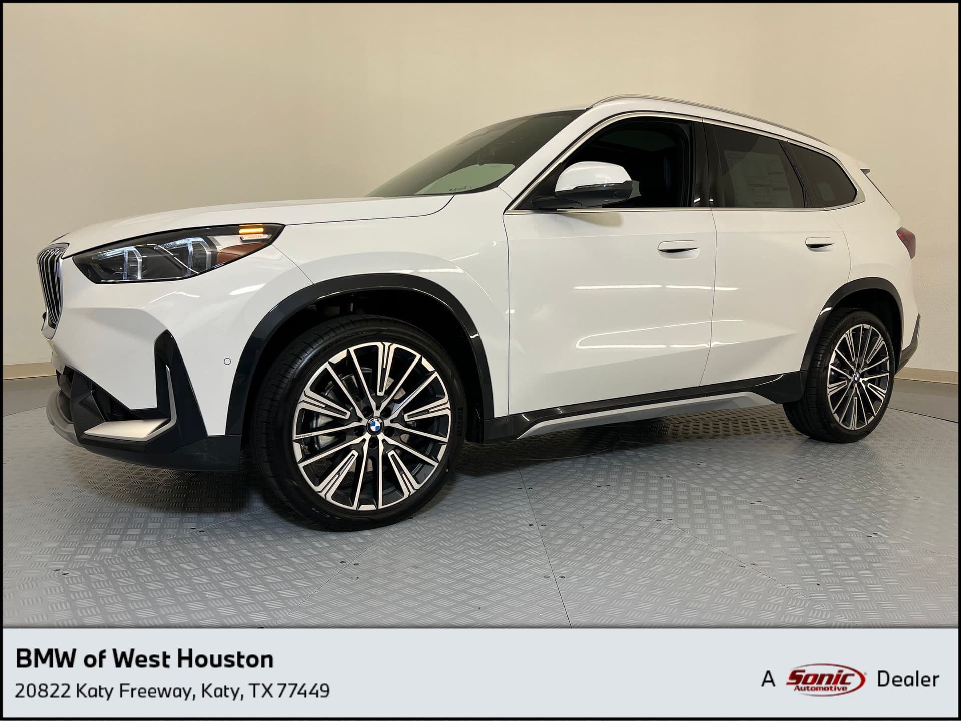 2026 BMW X1 xDrive28i — photo 1 of 47