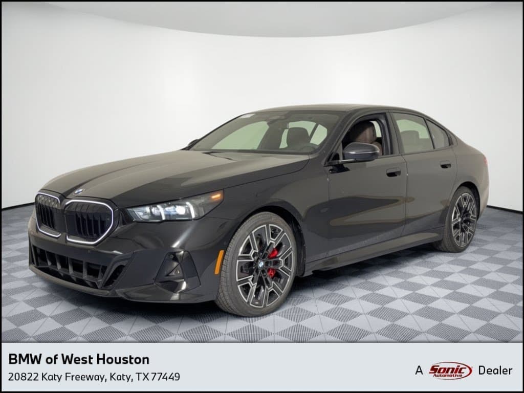 2027 BMW 5 Series 540i xDrive — photo 1 of 31