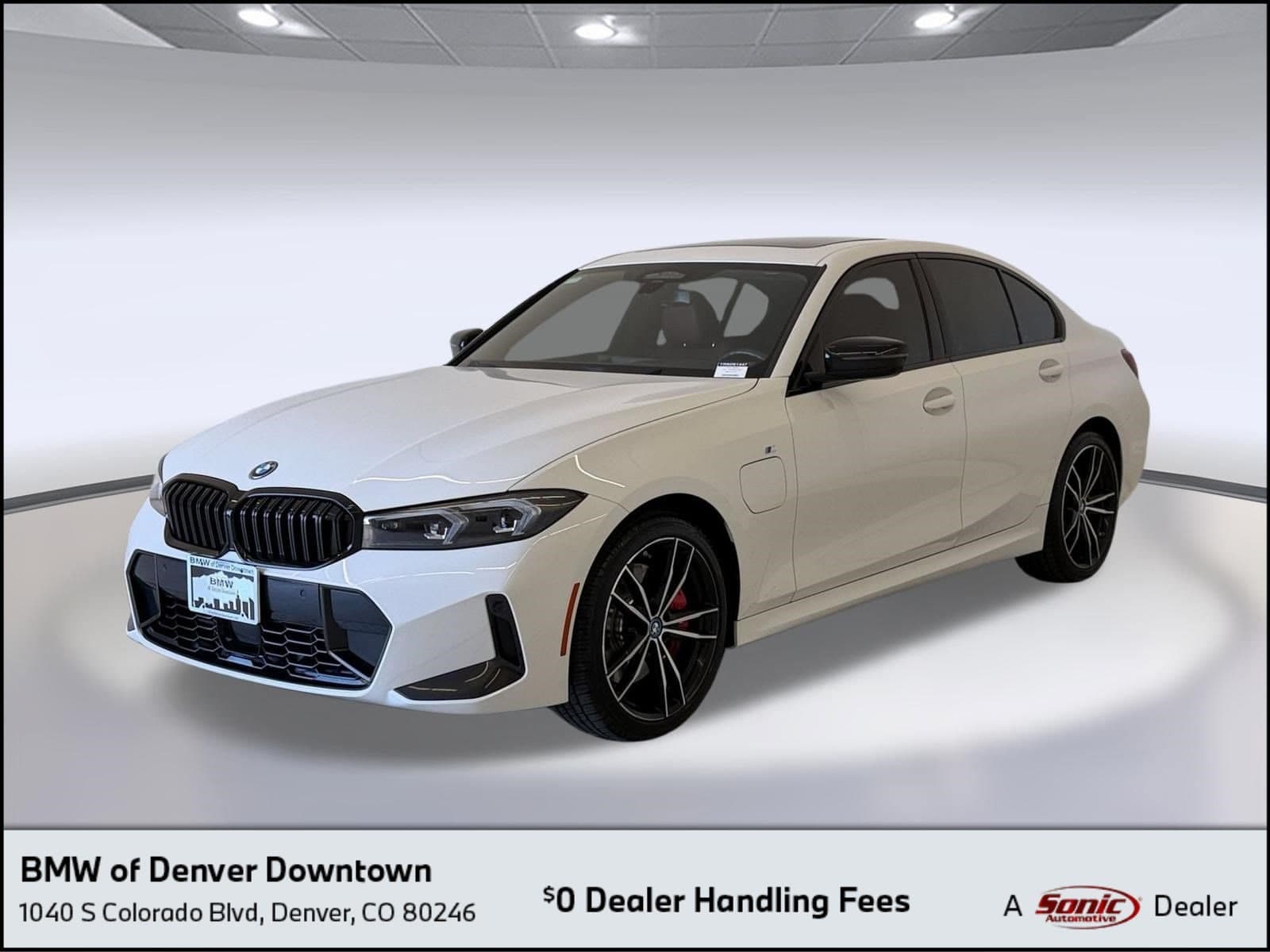 2024 BMW 3 Series 330e — photo 1 of 31