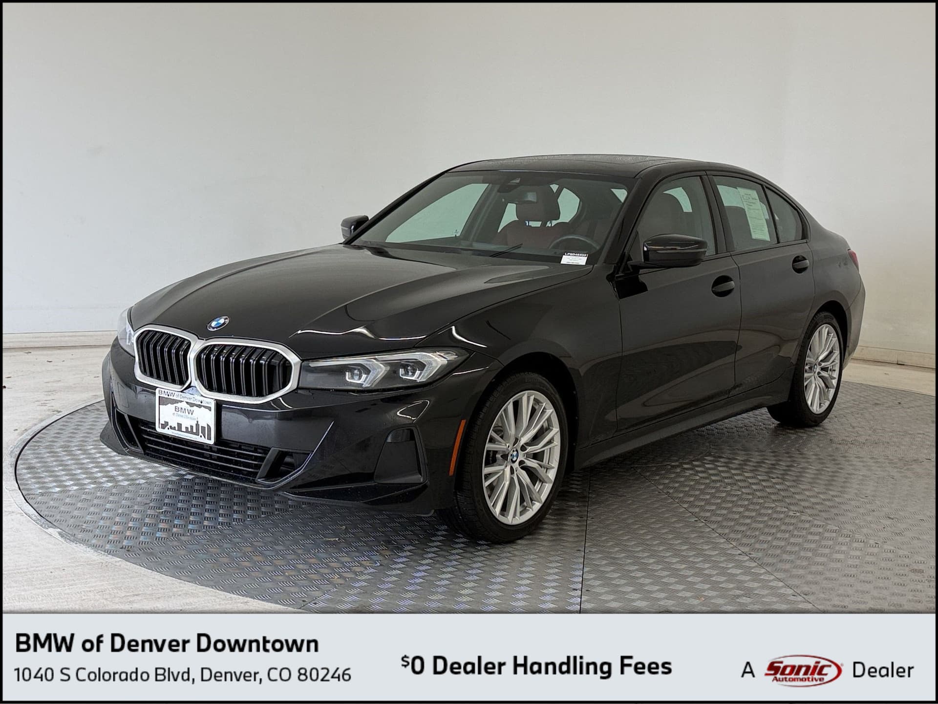 2023 BMW 3 Series 330i — photo 1 of 31