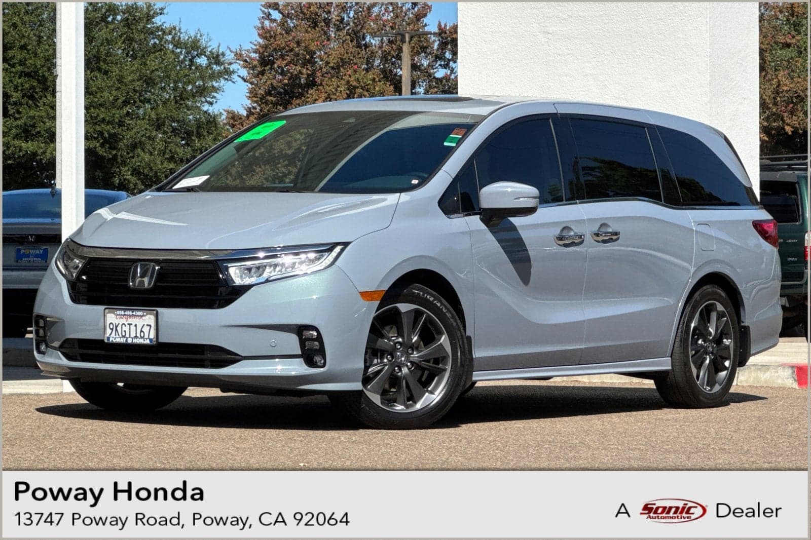 2024 Honda Odyssey Elite — photo 1 of 37