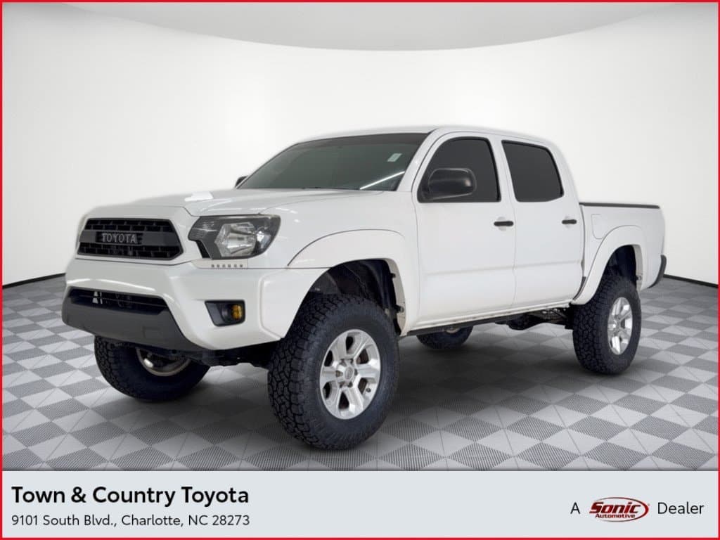 2015 Toyota Tacoma Base — photo 1 of 32