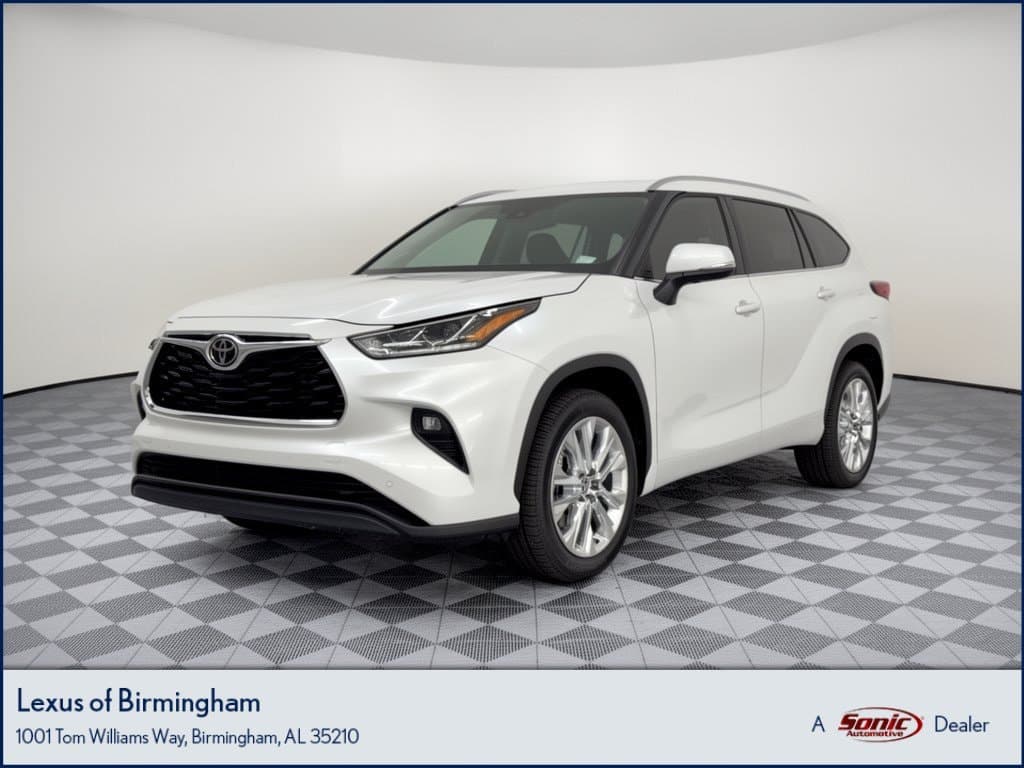 2022 Toyota Highlander Limited — photo 1 of 32