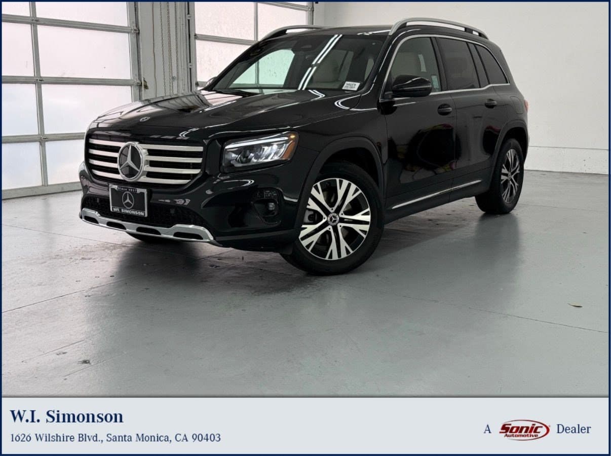 2026 Mercedes-Benz GLB GLB 250 — photo 1 of 32