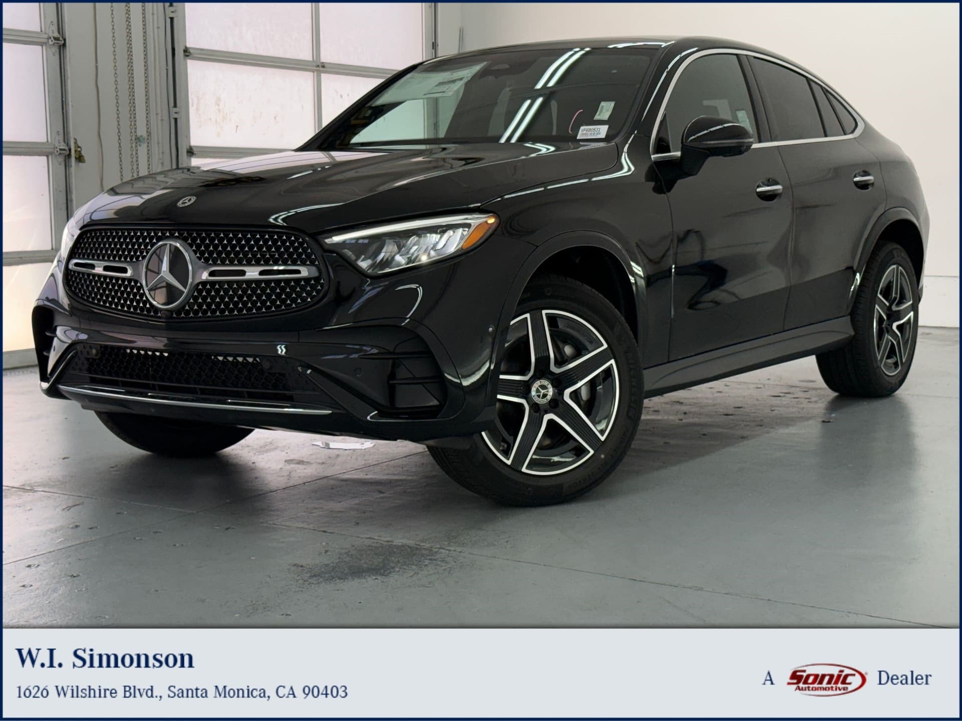 2027 Mercedes-Benz GLC Base — photo 1 of 33