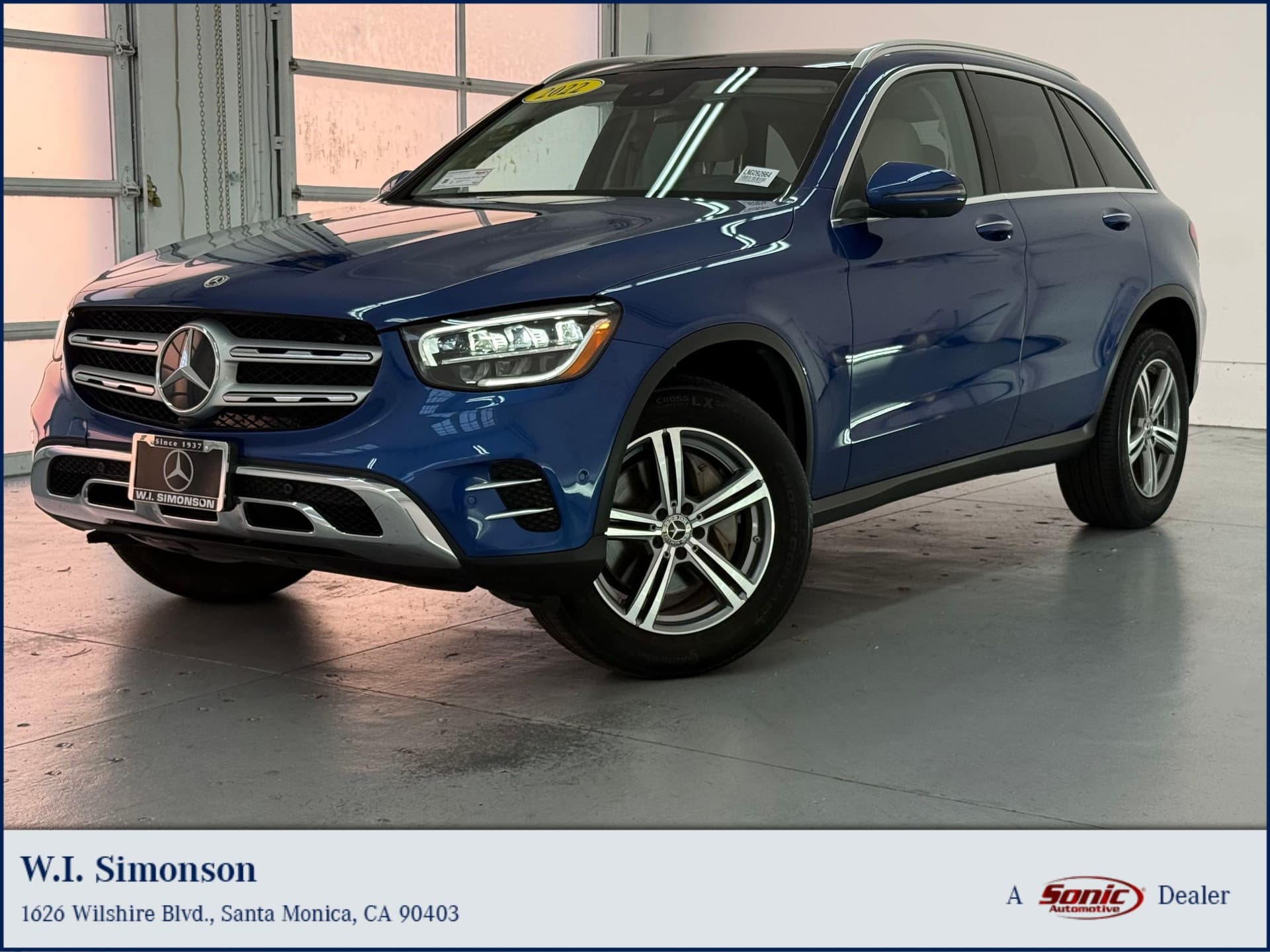 2022 Mercedes-Benz GLC GLC 300 — photo 1 of 32