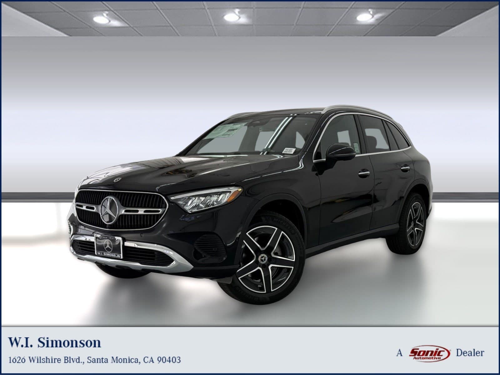 2026 Mercedes-Benz GLC GLC 300 — photo 1 of 32
