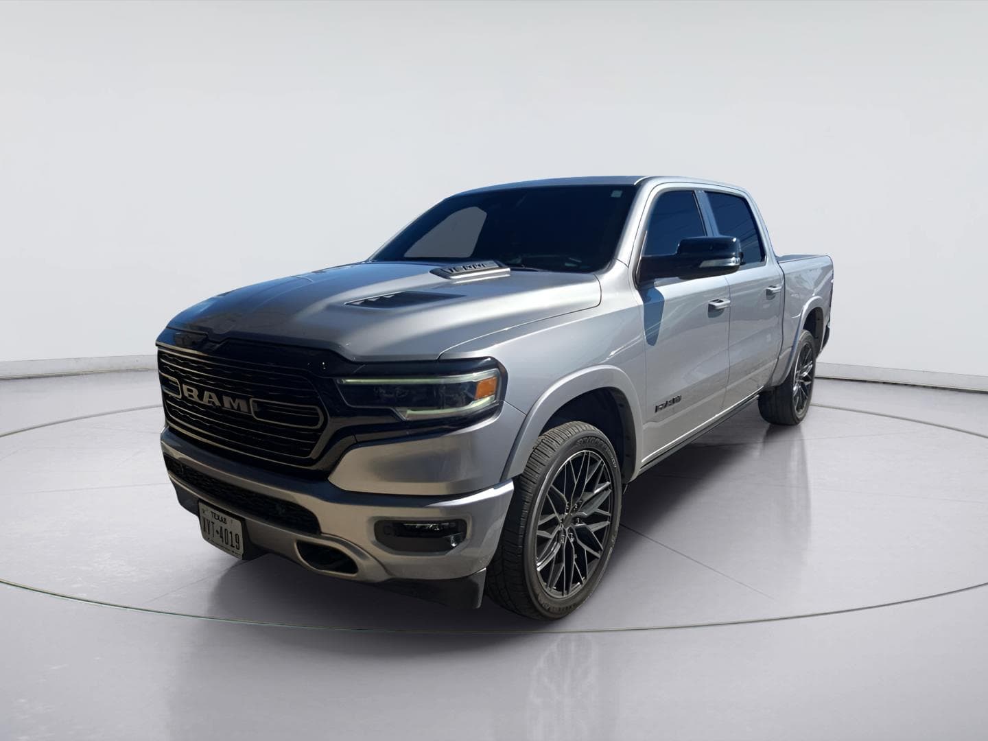 2021 RAM 1500 Limited — photo 1 of 5
