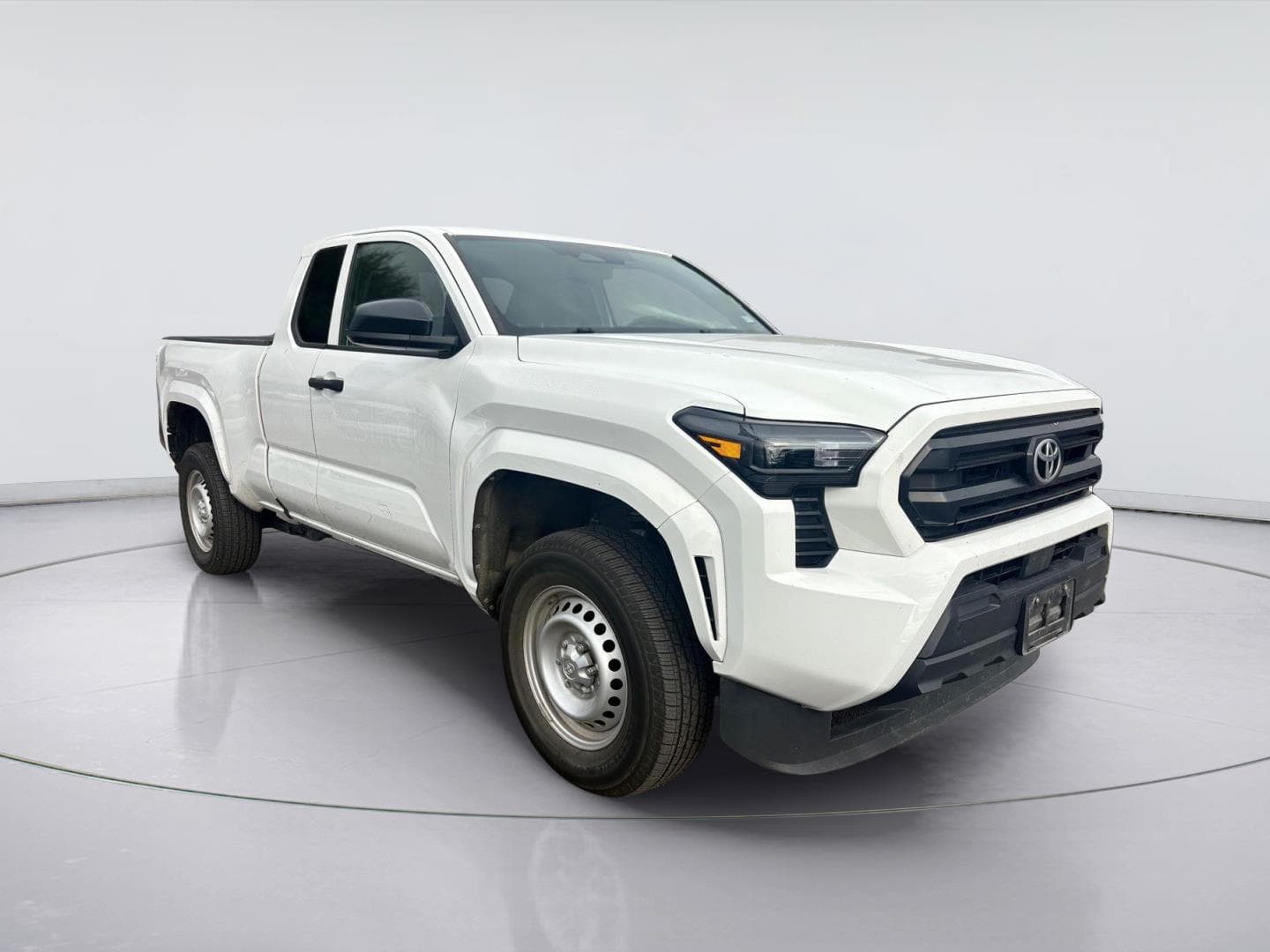2025 Toyota Tacoma 2WD SR — photo 1 of 16