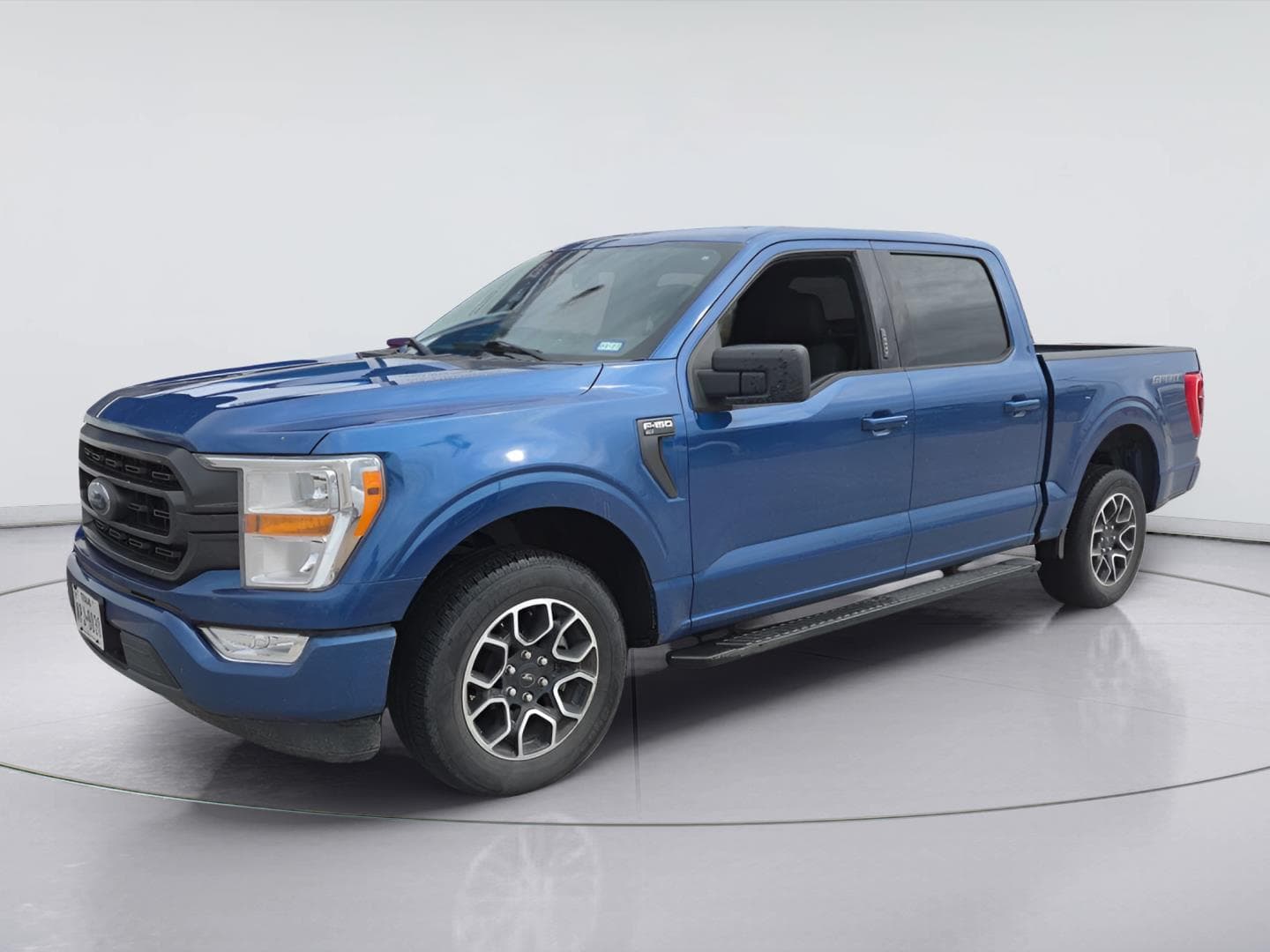 2022 Ford F-150 XLT — photo 1 of 5