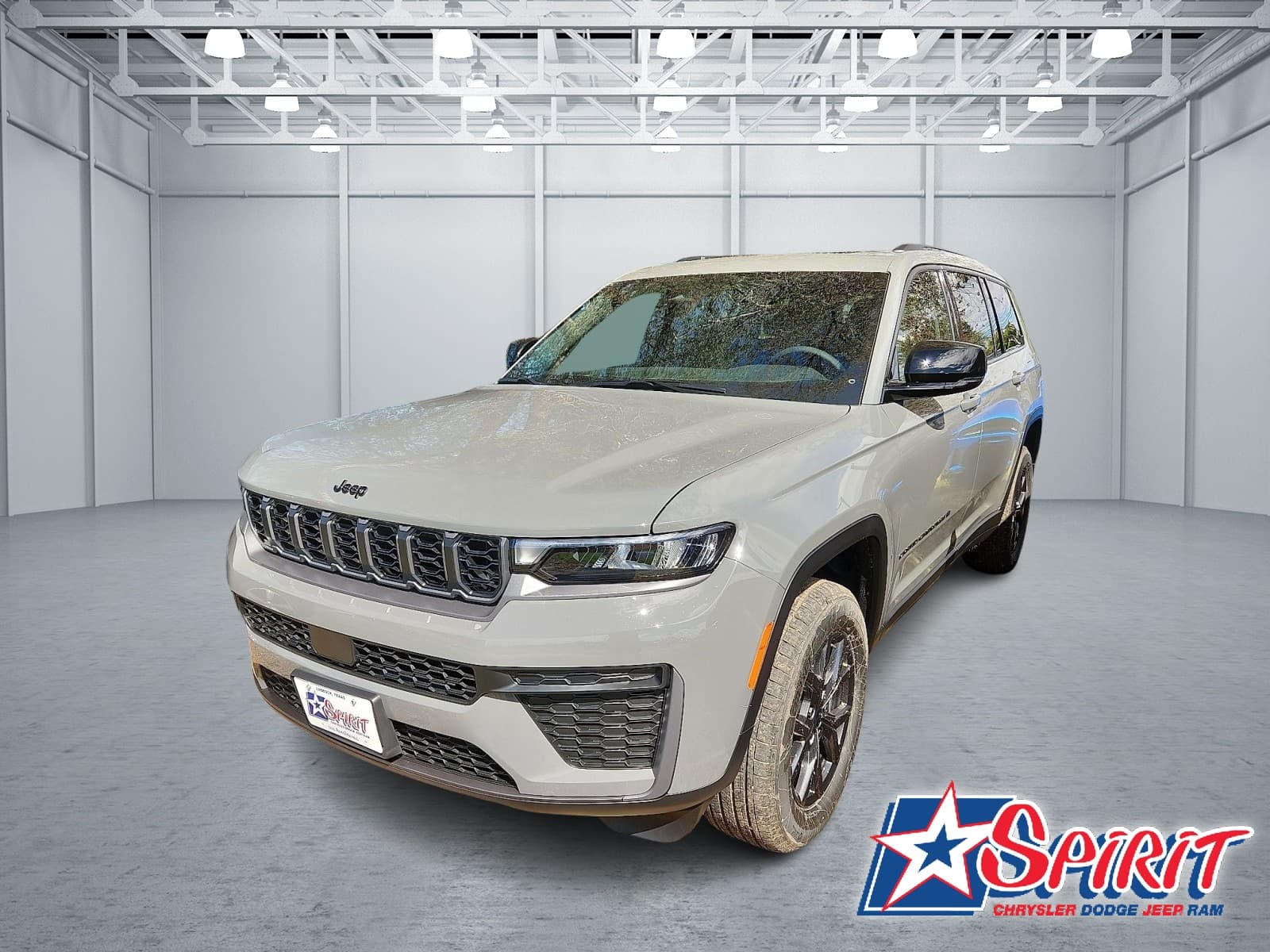 2027 Jeep Grand Cherokee L Laredo Altitude — photo 1 of 15