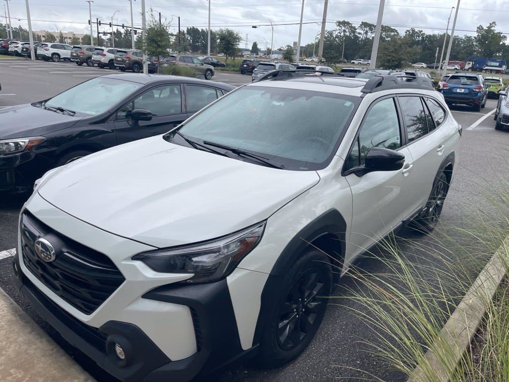 2024 Subaru Outback Onyx Edition XT — photo 1 of 3