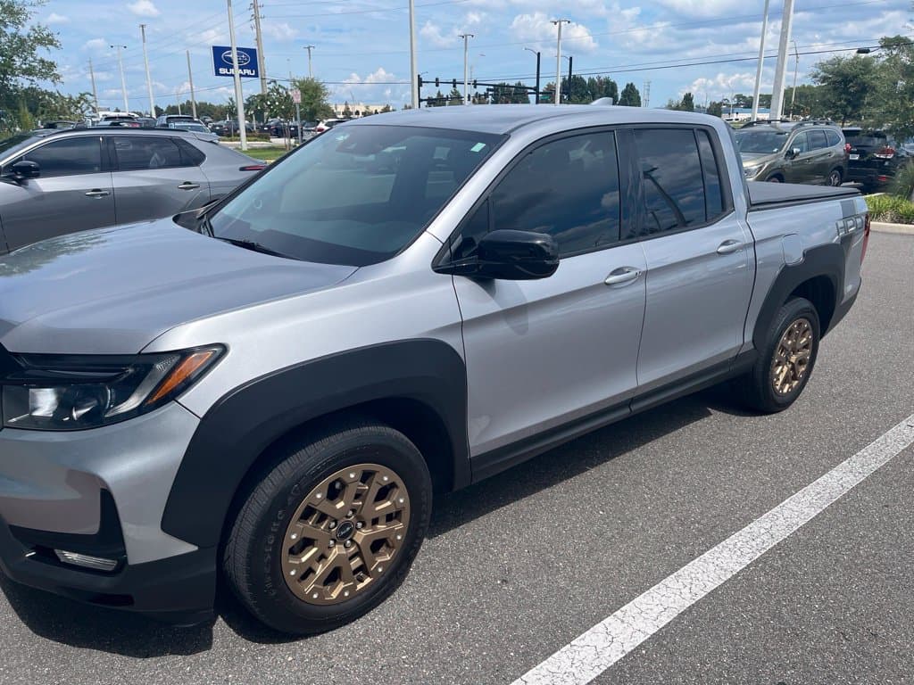 2021 Honda Ridgeline Sport — photo 1 of 3