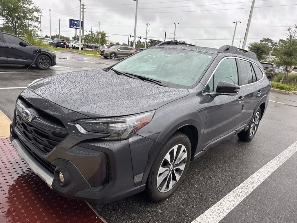 2024 Subaru Outback Limited XT — photo 1 of 3