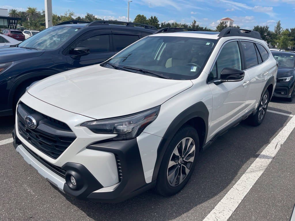 2025 Subaru Outback Limited — photo 1 of 3