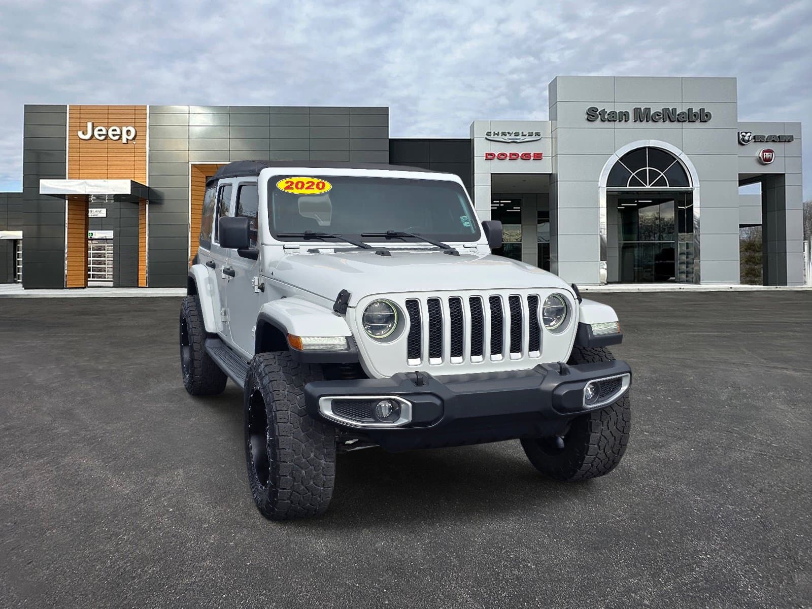 2020 Jeep Wrangler Unlimited Sahara — photo 1 of 20