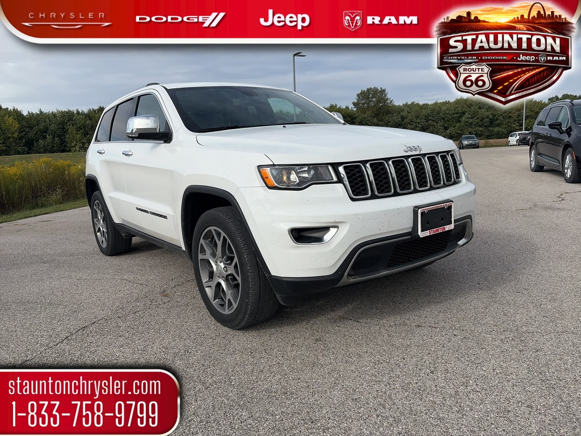 2022 Jeep Grand Cherokee WK Limited — photo 1 of 13