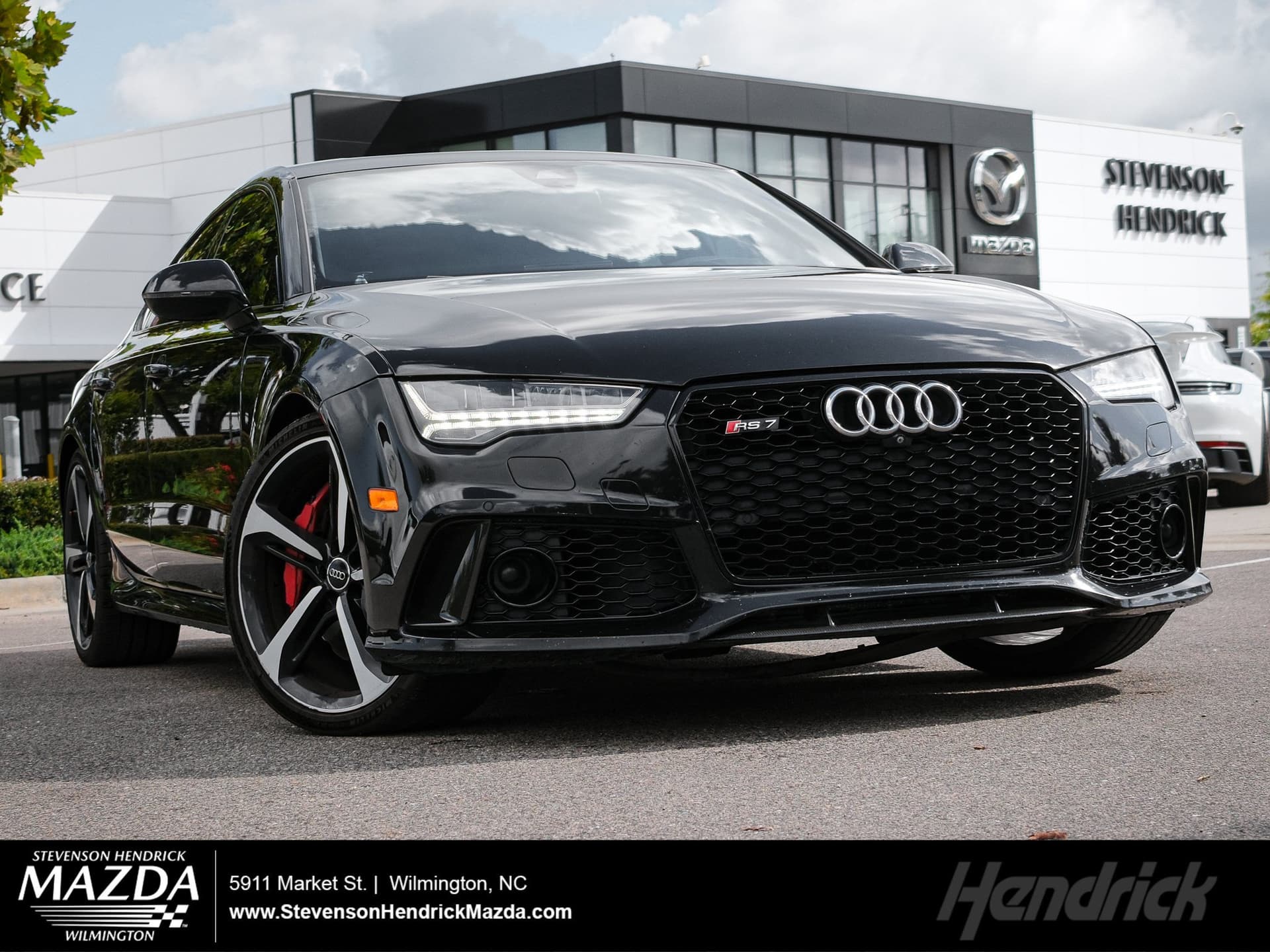 2016 Audi RS 7 Prestige — photo 1 of 32