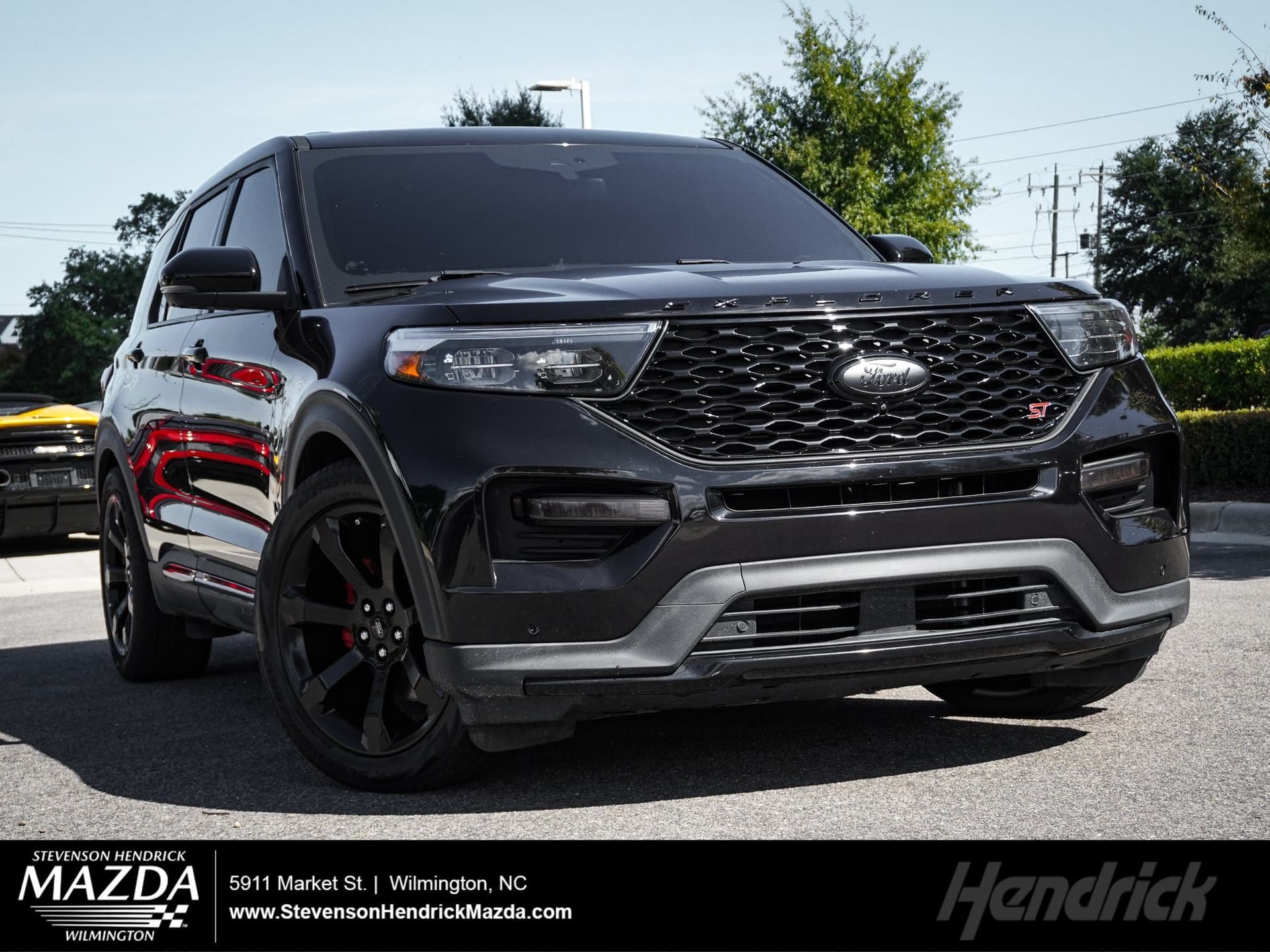 2022 Ford Explorer ST — photo 1 of 36