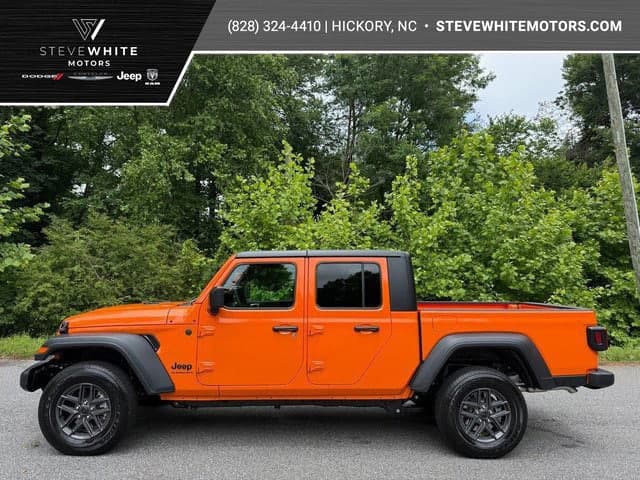 2025 Jeep Gladiator Sport S — photo 1 of 29