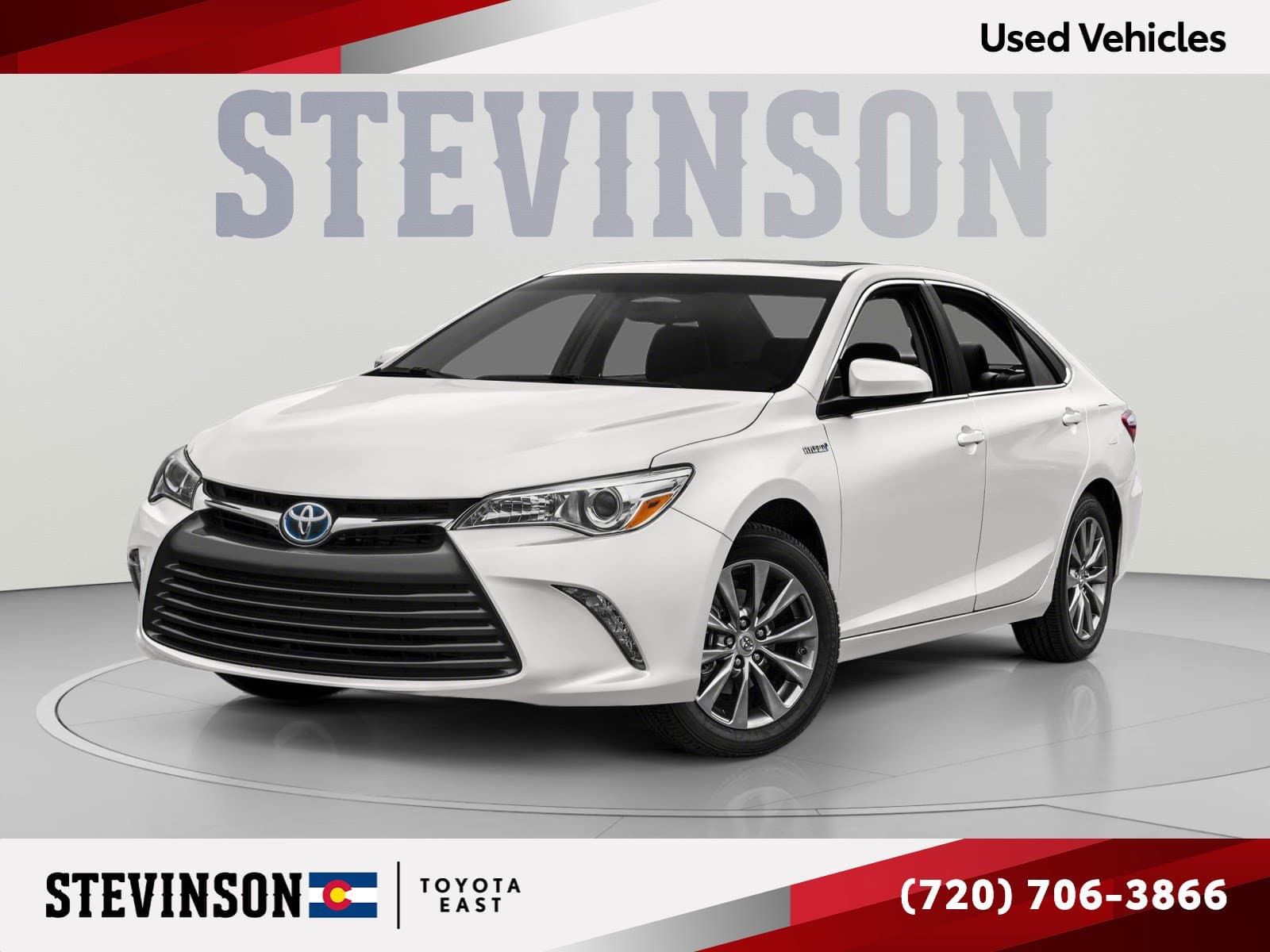 2015 Toyota Camry Hybrid LE — photo 1 of 15