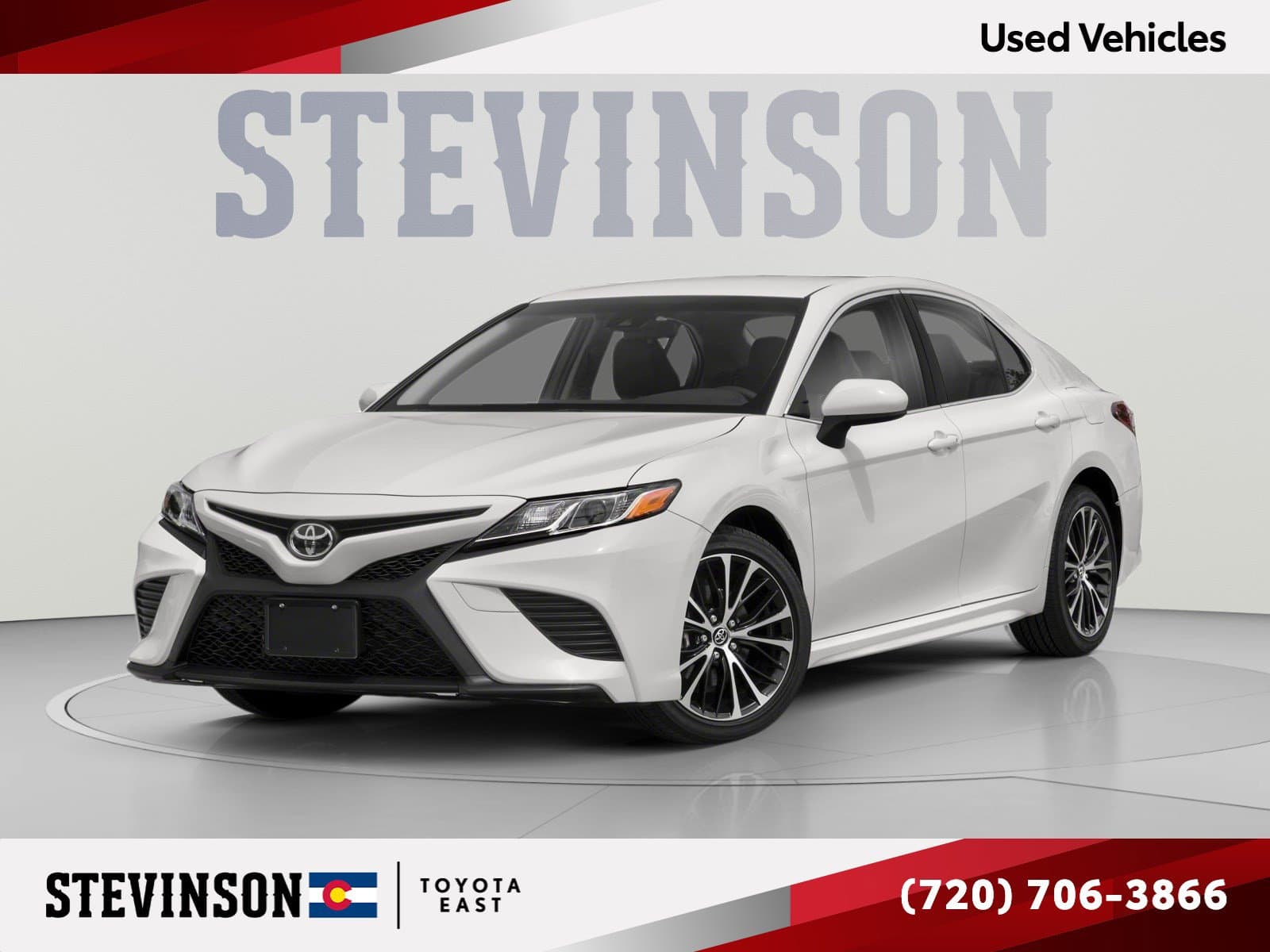 2020 Toyota Camry SE — photo 1 of 10