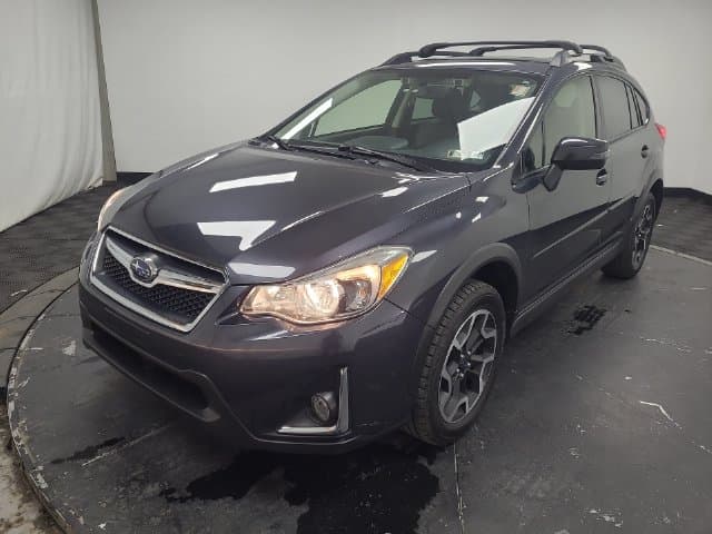 2017 Subaru Crosstrek Limited — photo 1 of 36