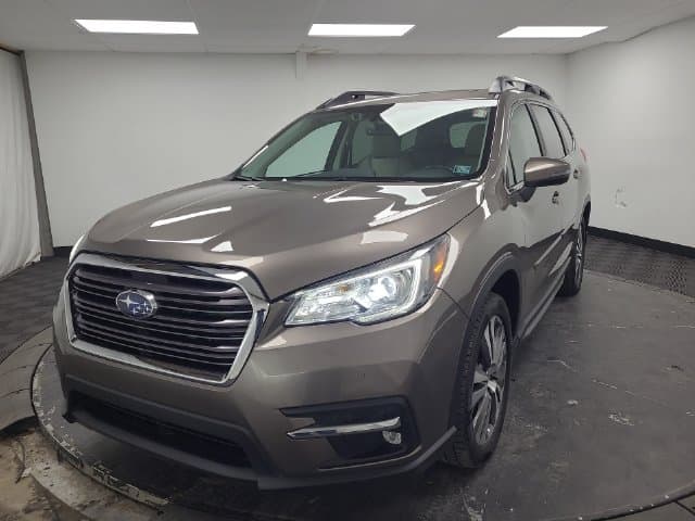 2021 Subaru Ascent Limited — photo 1 of 36
