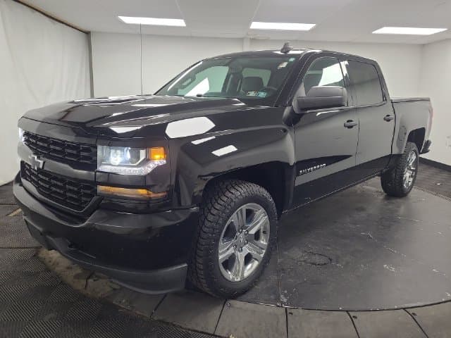 2018 Chevrolet Silverado 1500 Base — photo 1 of 35