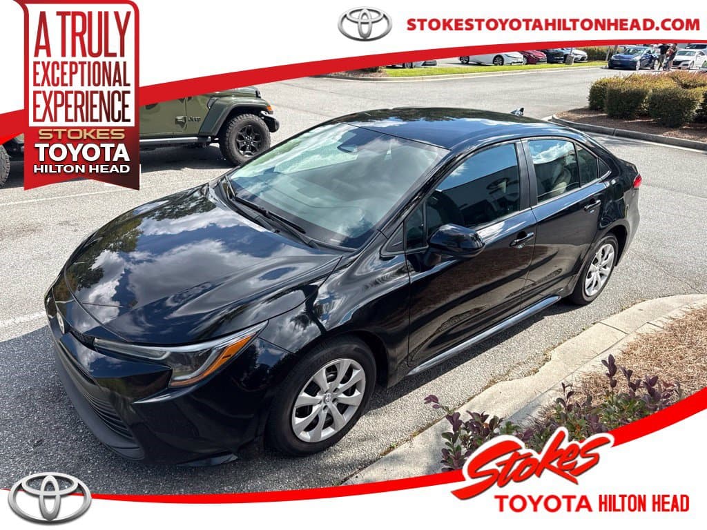 2024 Toyota Corolla LE — photo 1 of 2